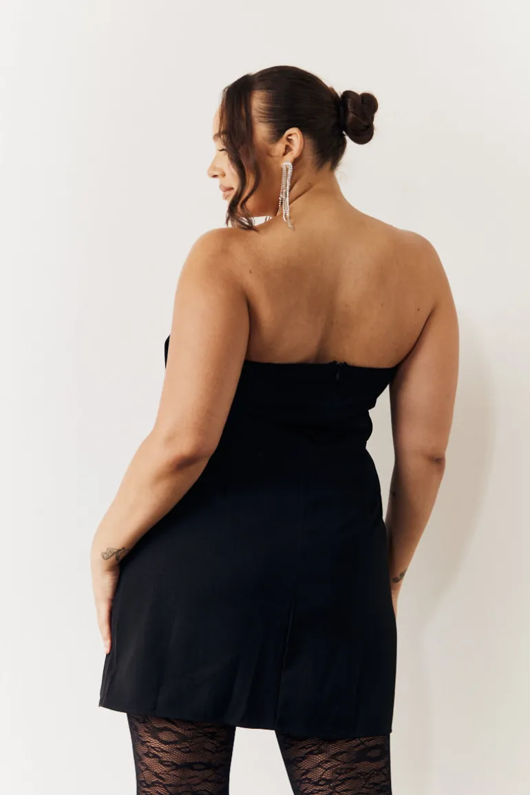 Black Bandeau Bow Front Split Hem Mini Dress