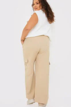 Cargo Trousers With Pocket Details