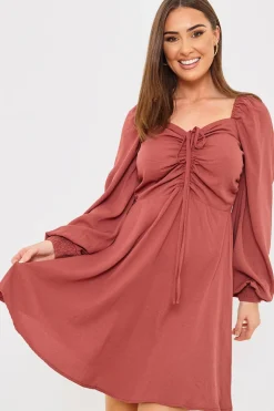Channel Front Ruched Balloon Sleeve Shift Dress