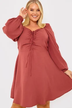 Channel Front Ruched Balloon Sleeve Shift Dress