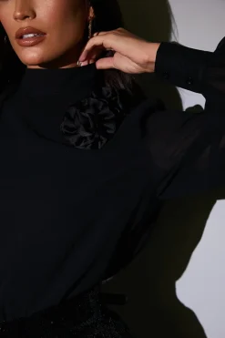 Chiffon Balloon Sleeve Detachable Corsage Blouse