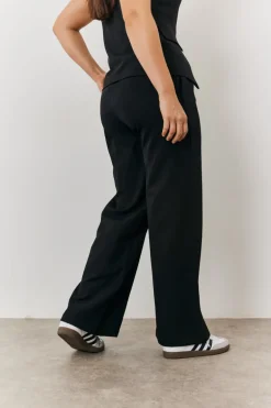 Elasticated Mid Rise Wide Leg Trouser