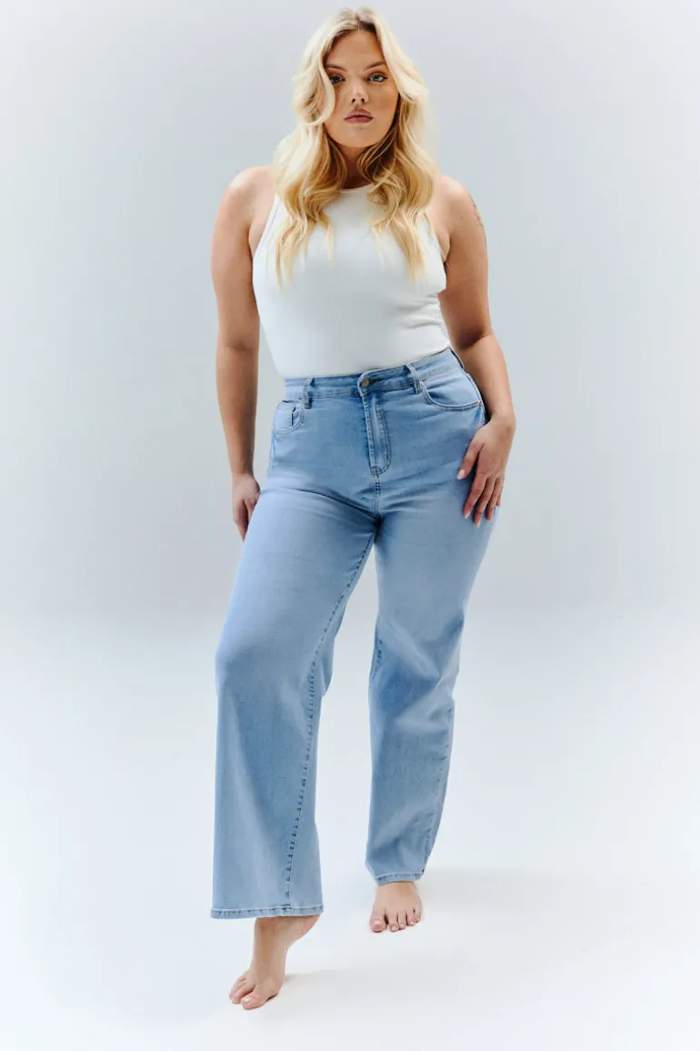 Isla Wide Leg Jeans