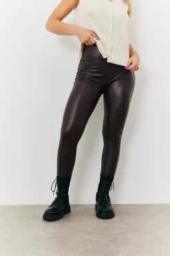 Perfect Sculpting High Waisted Leather Look Leggings