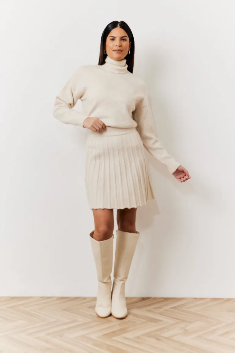 Pleated Co-Ord Mini Skirt
