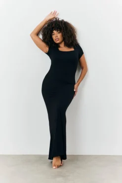 Sculpting Cap Sleeve Maxi Dress