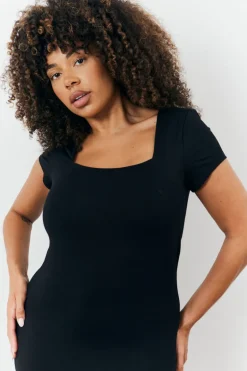 Sculpting Cap Sleeve Maxi Dress