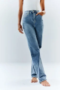 Sienna Straight Leg Jean