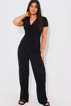Slinky Twist Front Short Sleeve Top