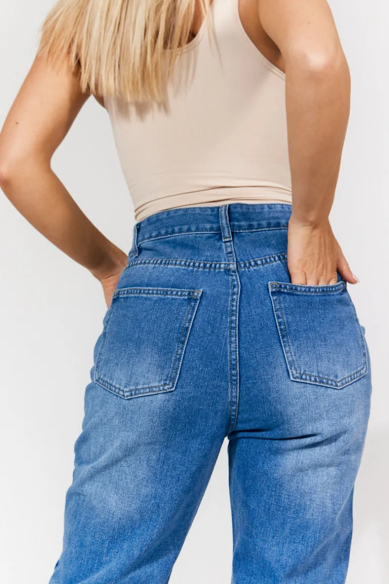 Sofia Straight Leg Mom Jeans