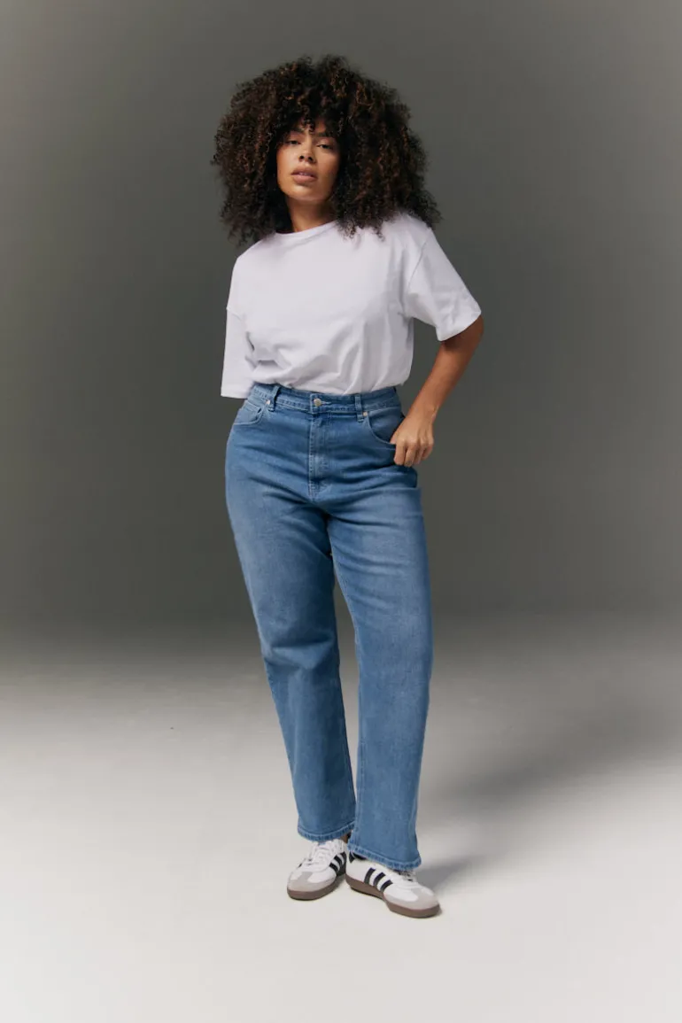 Straight Leg Jean
