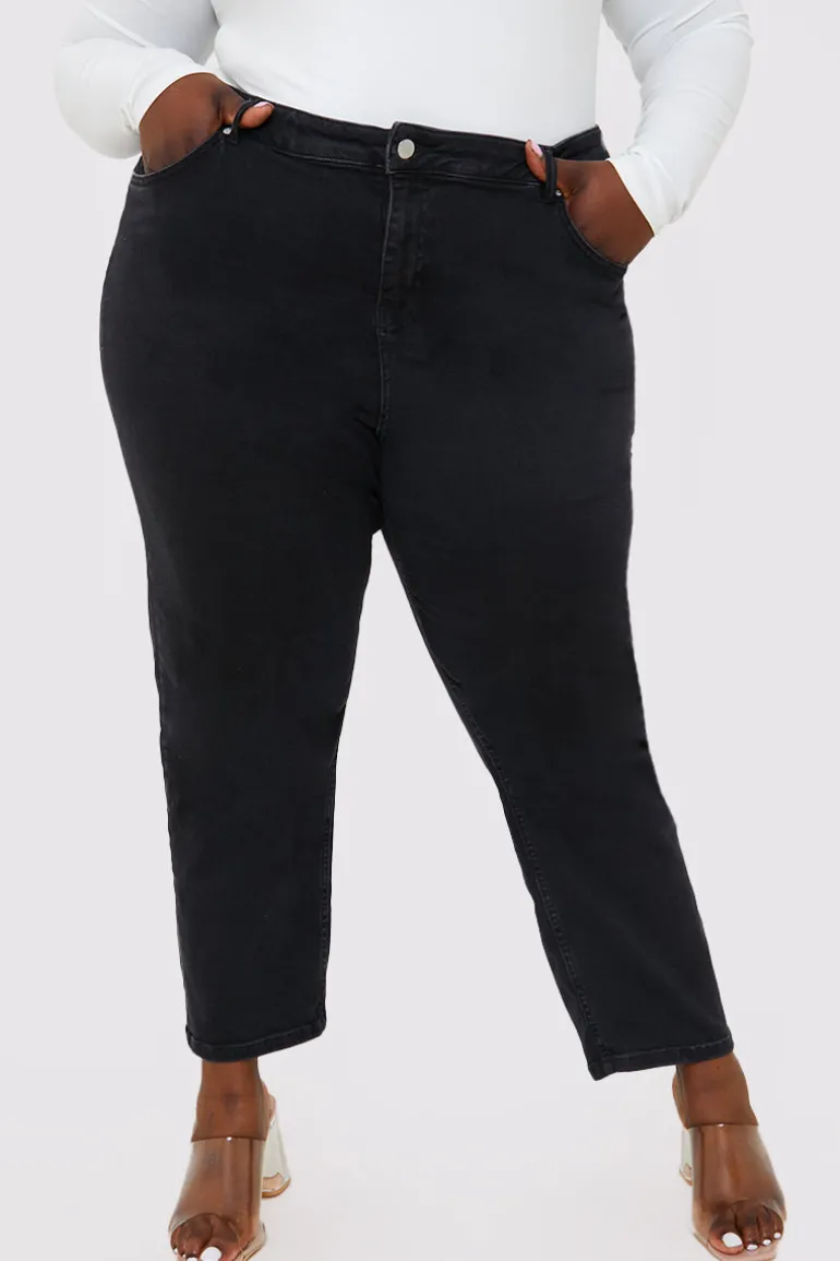 Stretch Straight Jeans