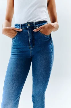 The Miracle Skinny Jean