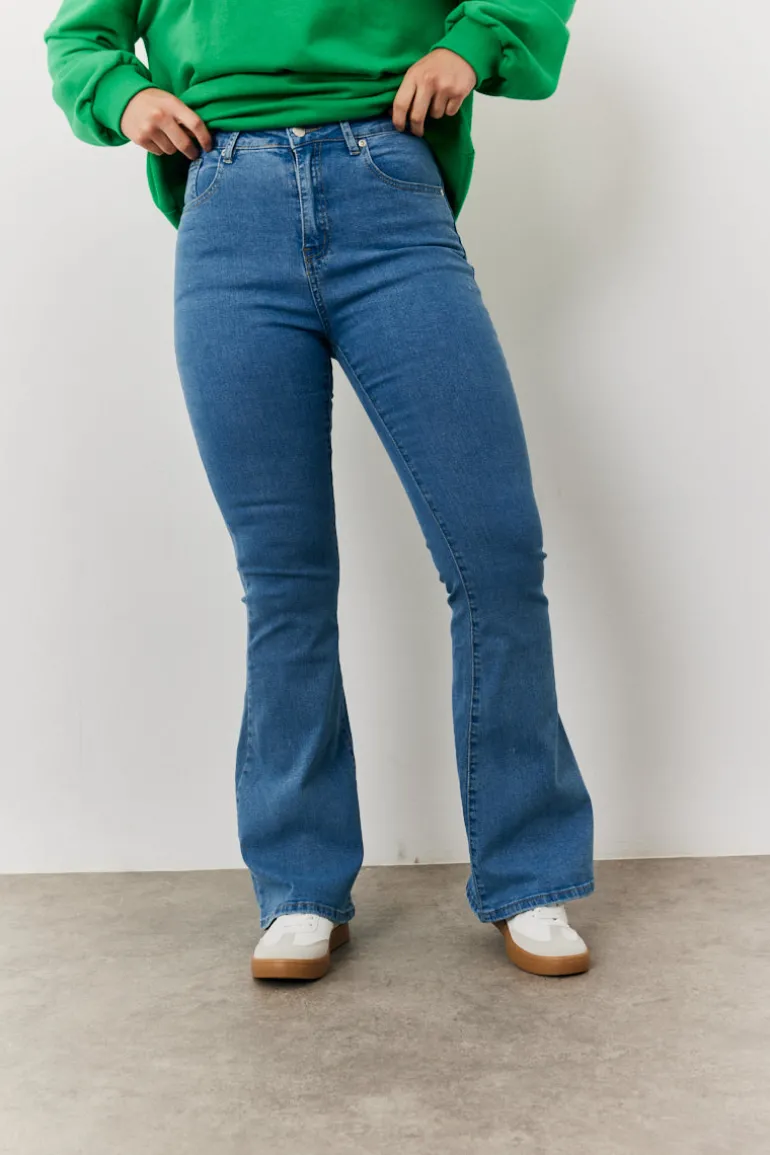 Thigh Shaper Kickflare