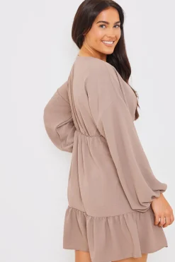 V Neck Frill Hem Smock Dress