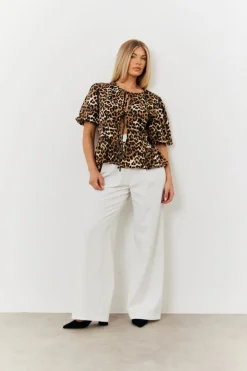 Wide Leg Tailored Trouser